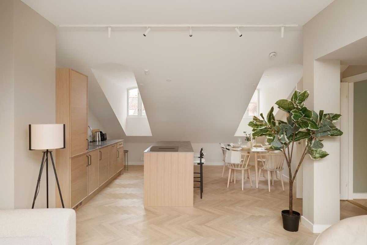 Dinbnb Gruenerlokka I Penthouse With Private Rooftop I 2 Bedrooms & 1 Bathroom Lejlighed *